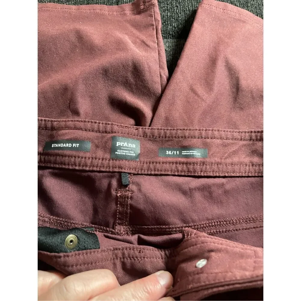 Prana Mens Maroon Standard Fit Flat Front Casual Chino Shorts Size 36/11